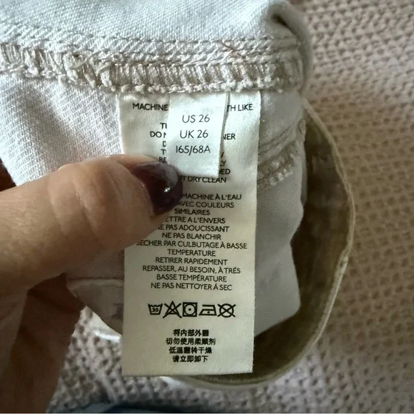 Pilcro by Anthropologie The Camp Wanderer Patchwork Embroidered Cargo Pant Sz 26 - Picture 7 of 13